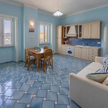 Perla Marina Comfort E Stile 펜션 포르토페라이오